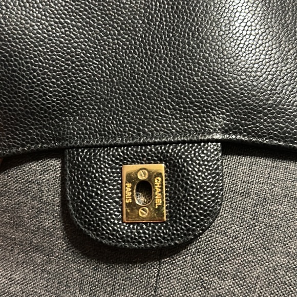 CHANEL MAXI DOUBLE FLAP CAVIAR WITH GOLD HARDWARE ✅SOLD✅ - Picture 9 of 16
